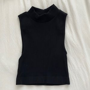 Aritzia mock neck ribbed tank